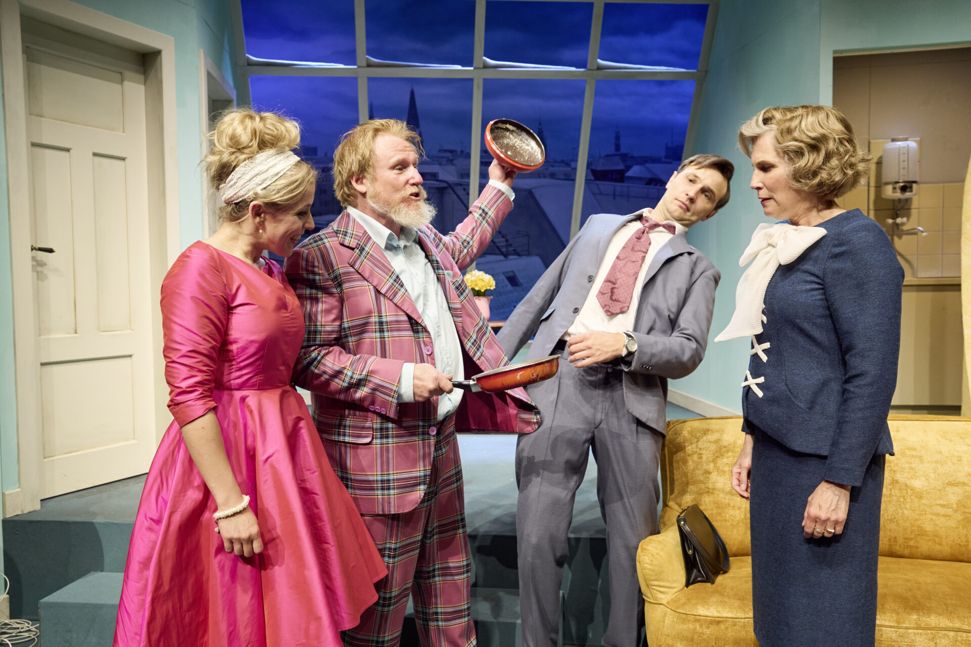 Barfoot in´n Park – Verliebt, verlobt, verkracht Ohnsorg Theater